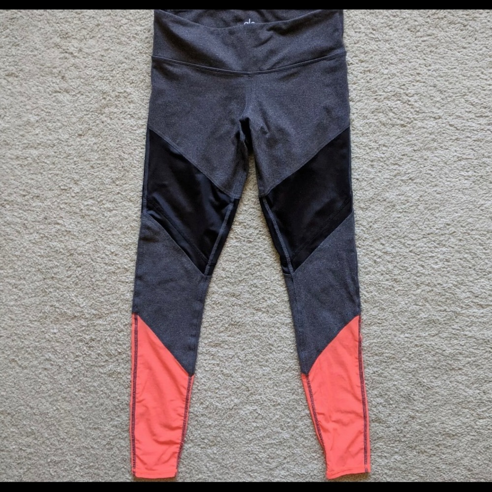 Alo color block mesh size 4 - Picture 4 of 4
